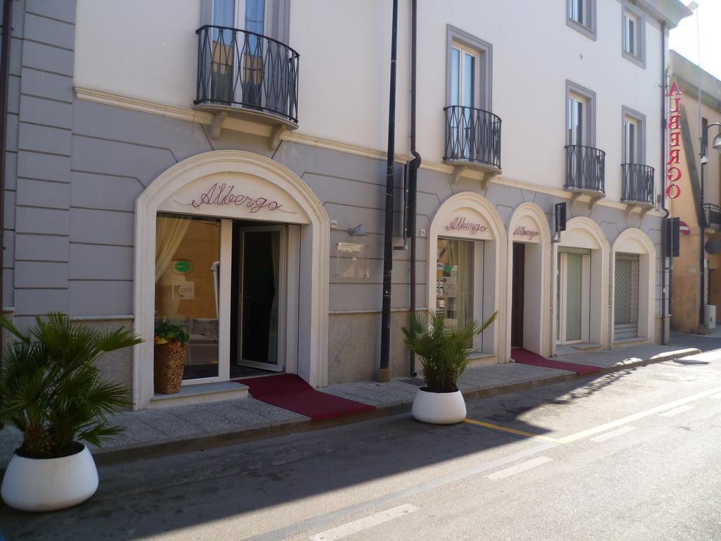 Albergo Residenziale La Corte Tortolì Eksteriør bilde