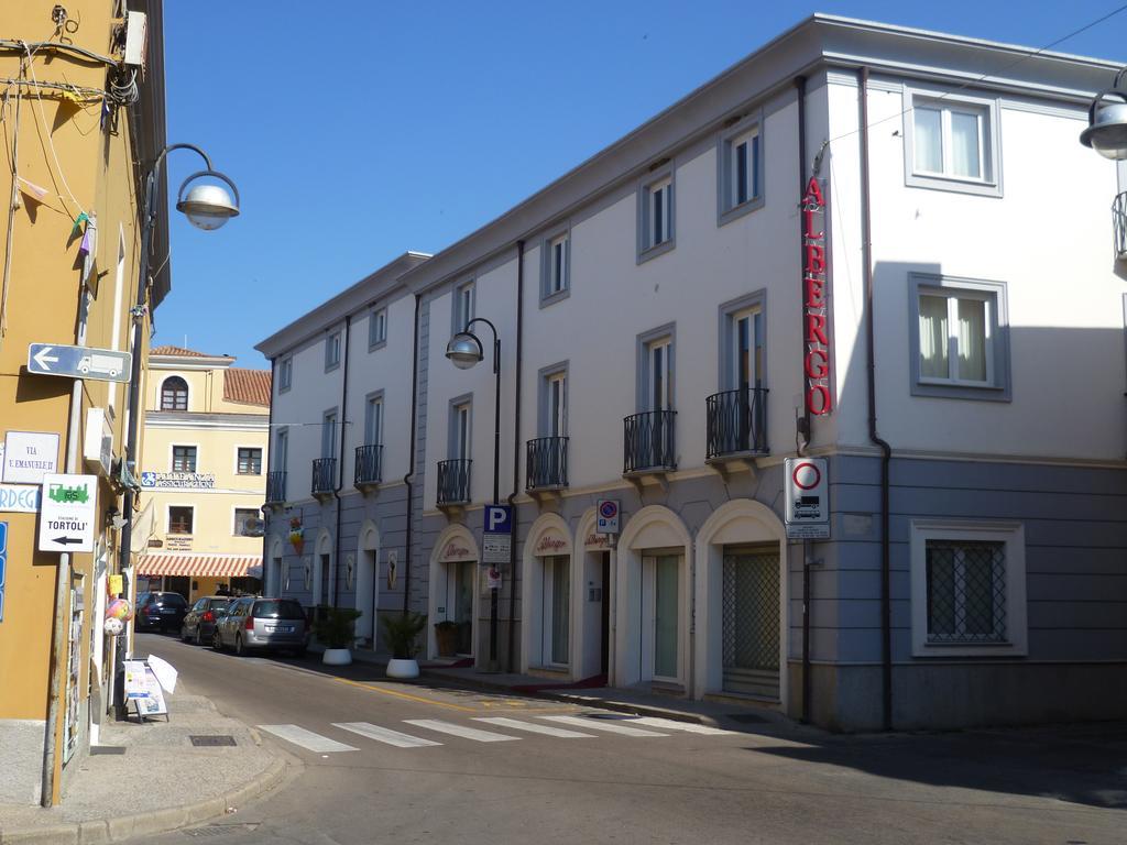 Albergo Residenziale La Corte Tortolì Eksteriør bilde